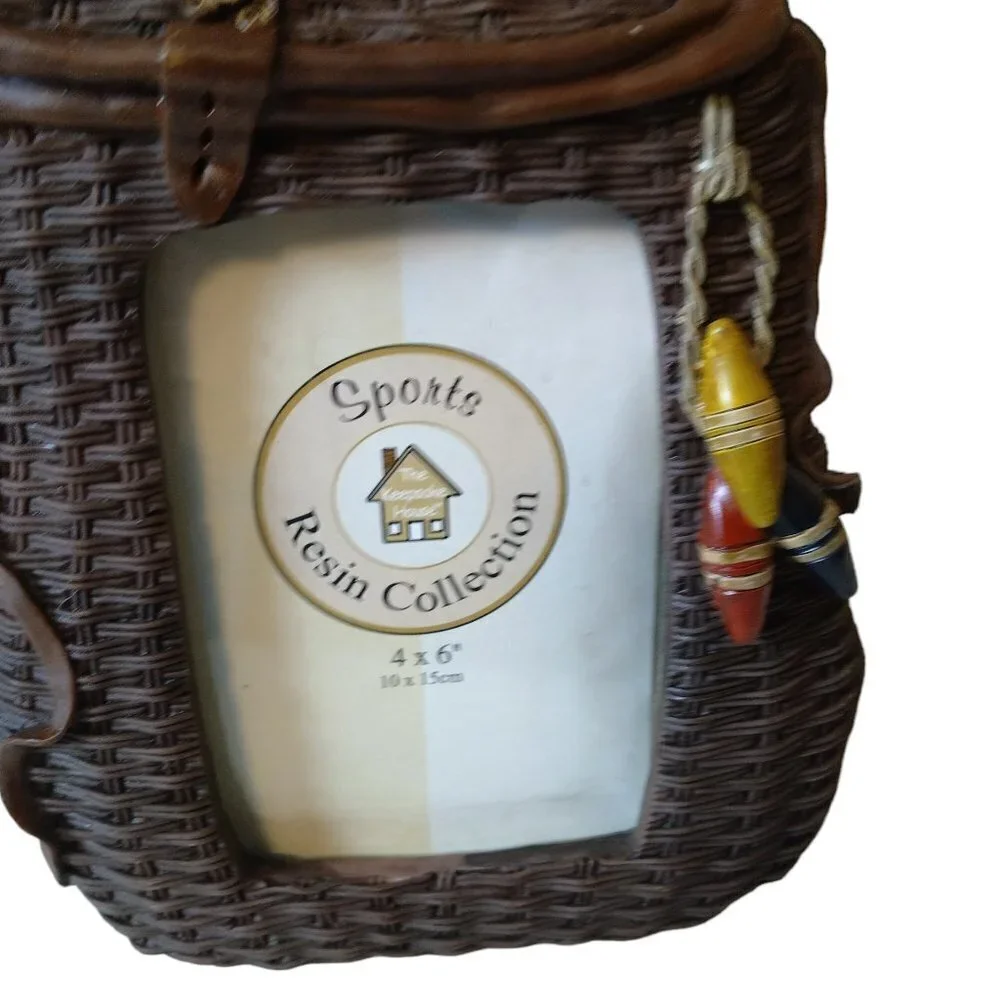 The Keepsake House Sports Resin Collection 4 X 6 Fishing Basket 3D Frame